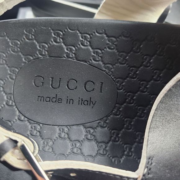 GUCCI SANDALS size 8 BNWB with defect - Picture 3 of 6